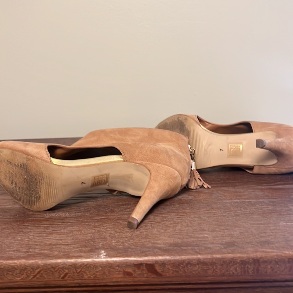 Rowen heels - Picture 4 of 4